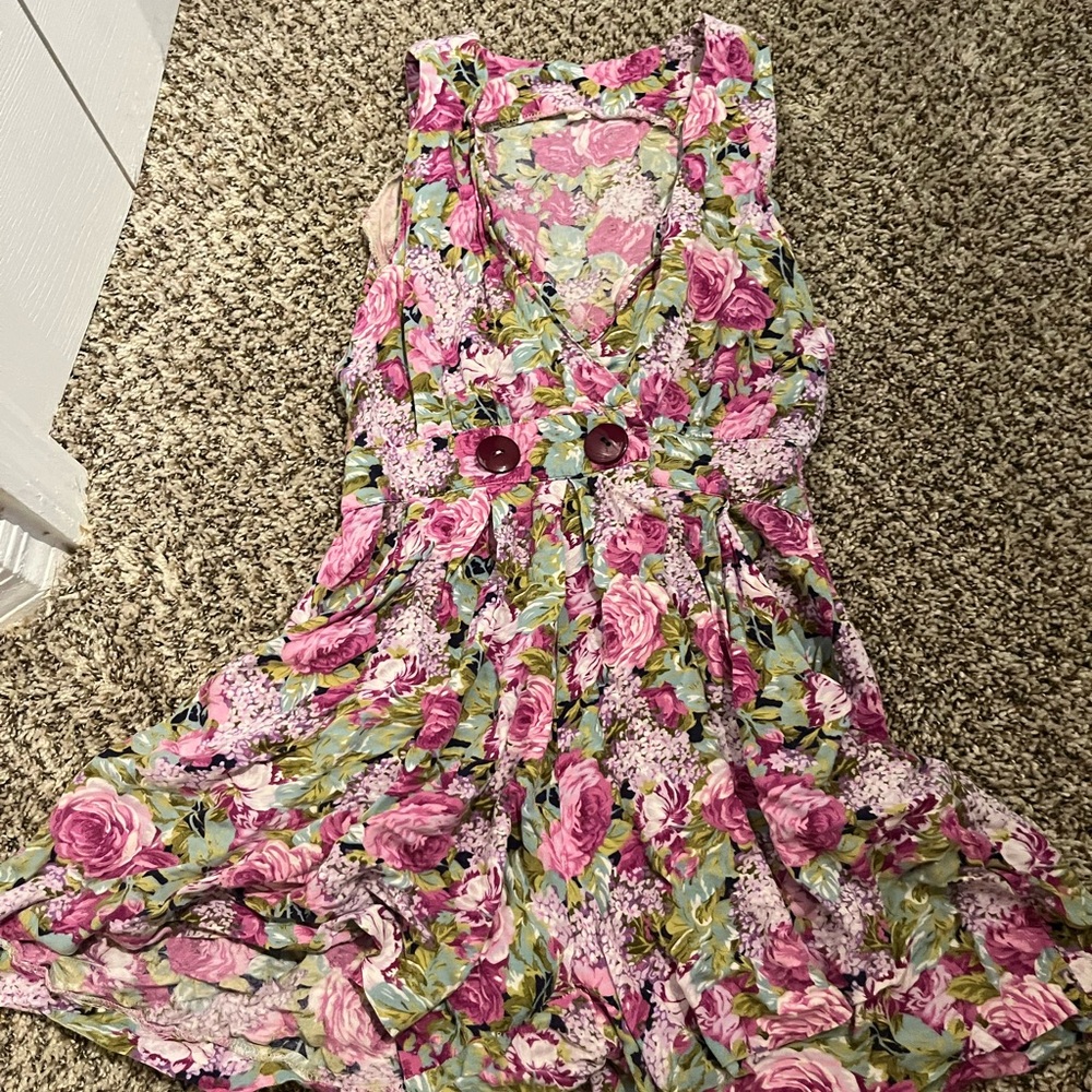 Floral Sleeveless Dress with Pink and Green Pattern